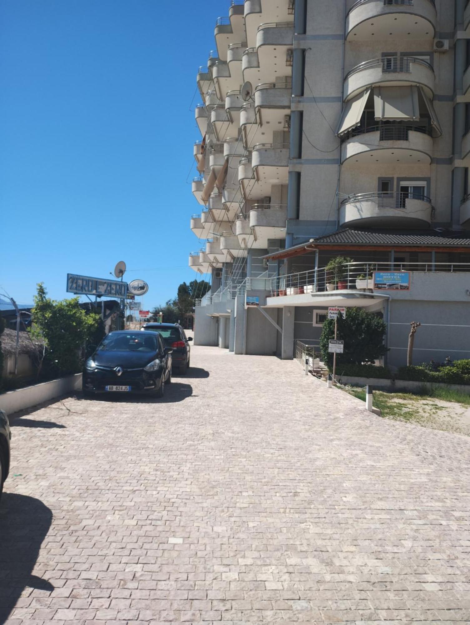Alpha Seaside Apartment Sarandë Exterior foto
