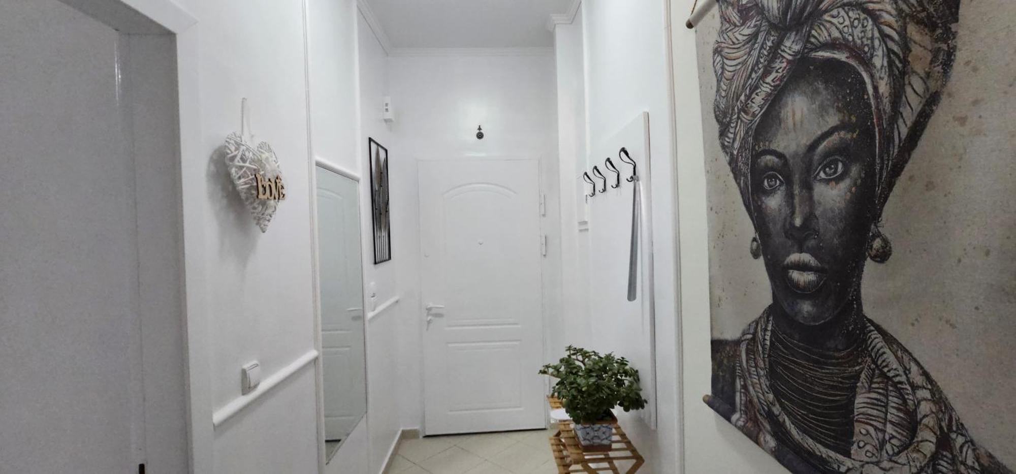 Alpha Seaside Apartment Sarandë Exterior foto